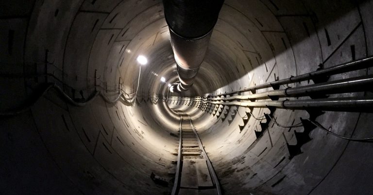 Elon Musk Now Wants to Dig Another Tunnel Under LA