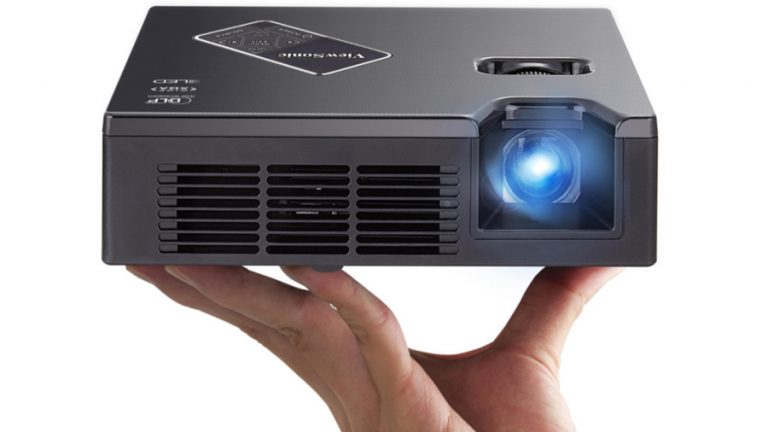 The best business projectors in the UAE for 2018