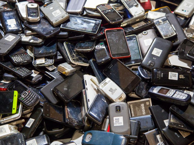 How ecoATM Gazelle turns more than 4 million recycled smartphones into quick cash every year