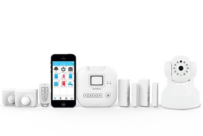 SkylinkNet Alarm System Starter Kit Plus review: Built by techies, for techies