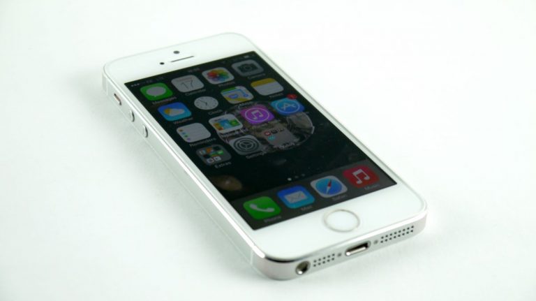 iPhone 5S review | TechSwitch