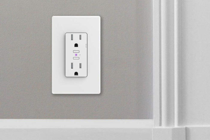 idevices wall outlet 2
