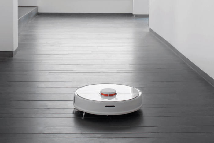 Roborock S5 Robot Vacuum Cleaner review: This premium vacuum busts dust and mops, too