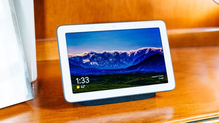Google Home Hub review: Google Assistant helps this tiny screen feel powerful