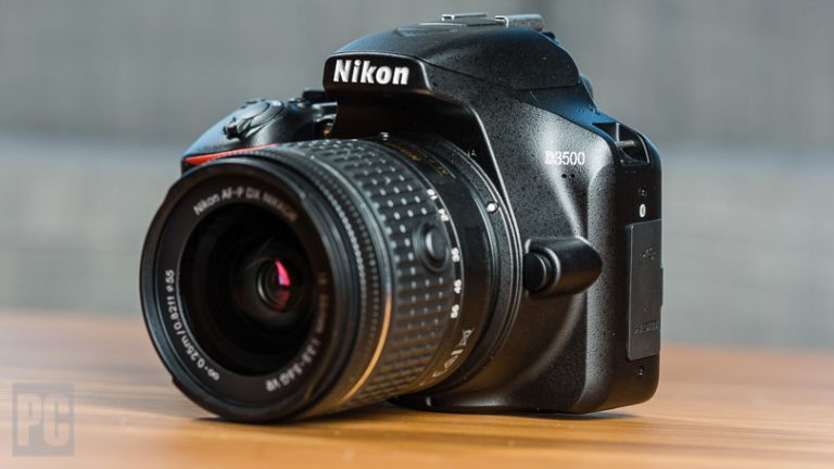 Nikon D3500 Review & Rating