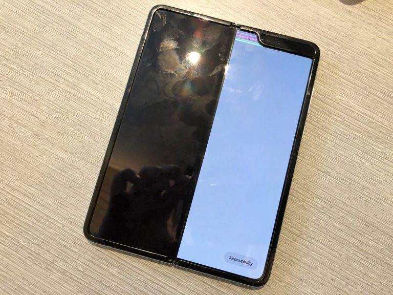 Why is Samsung’s Galaxy Fold graded on a curve?