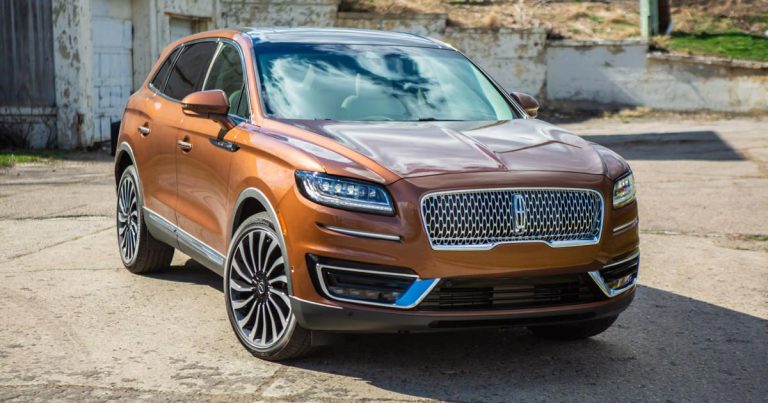2019 Lincoln Nautilus review: A classy, comfy crossover