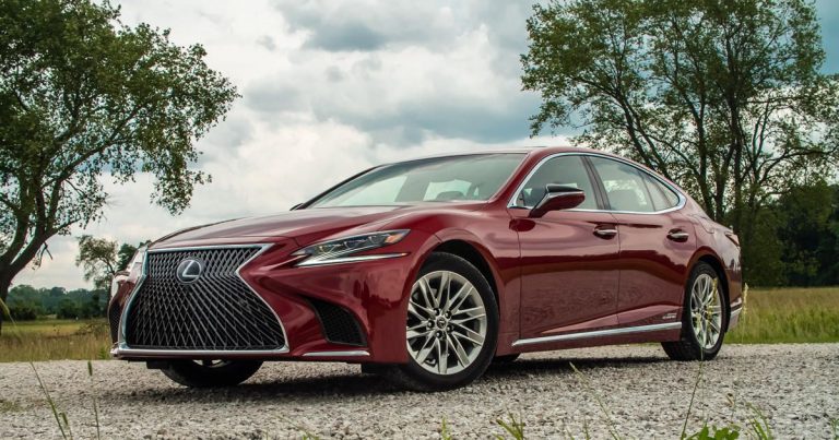 2019 Lexus LS 500h review: Full-size hybrid offers luxury with tradeoffs