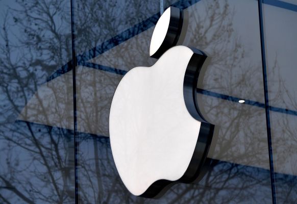 Apple tweaks its App Store algorithm as antitrust investigations loom – TechSwitch