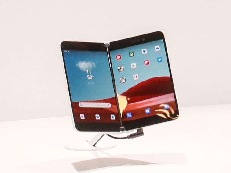 Can Surface Duo break the dual-screen curse?