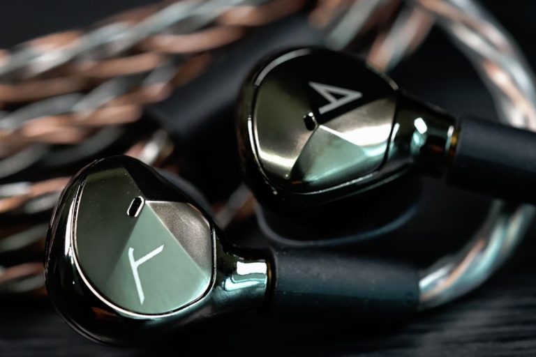 Astell&Kern T9iE in-ear monitor review: Spectular sound, with a price to match