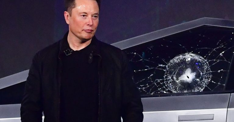 Tesla joins Hall of Fame for classic on-stage tech fails | Digital Trends