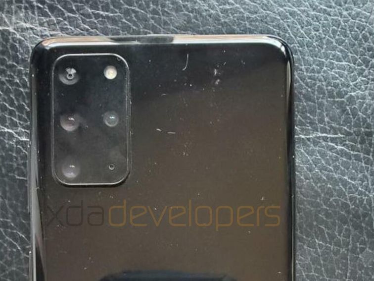 Samsung Galaxy S20: Blurry leaked photos and all the rumors and specs so far