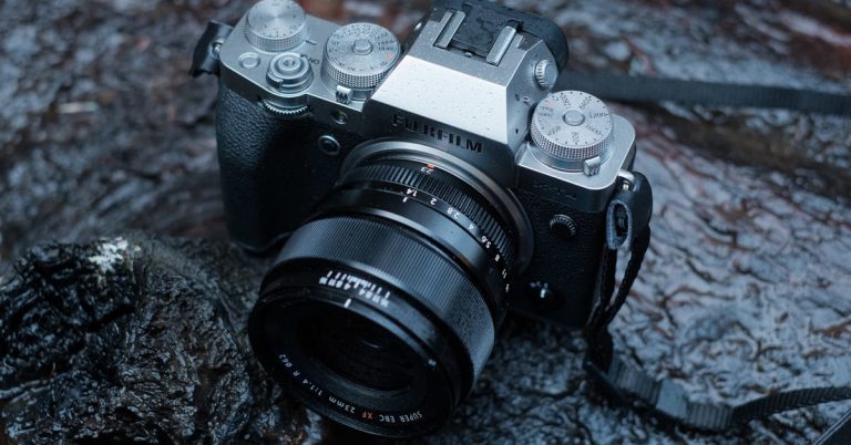 Fujifilm X-T4 Vs. Sony A6600: Top APS-C Mirrorless Cameras Compared | Digital Trends