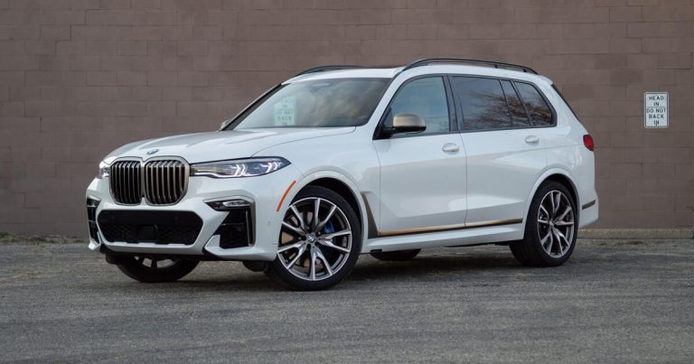 2020 BMW X7 M50i review: Party boat