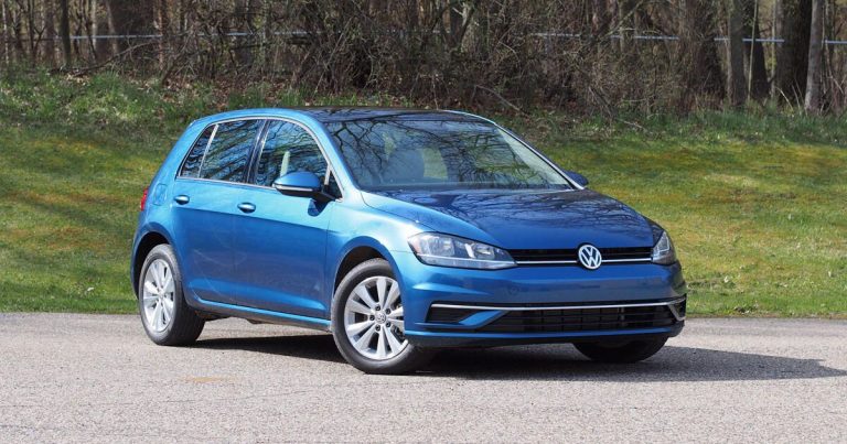 2020 Volkswagen Golf review: Supremely practical, somewhat sleepy