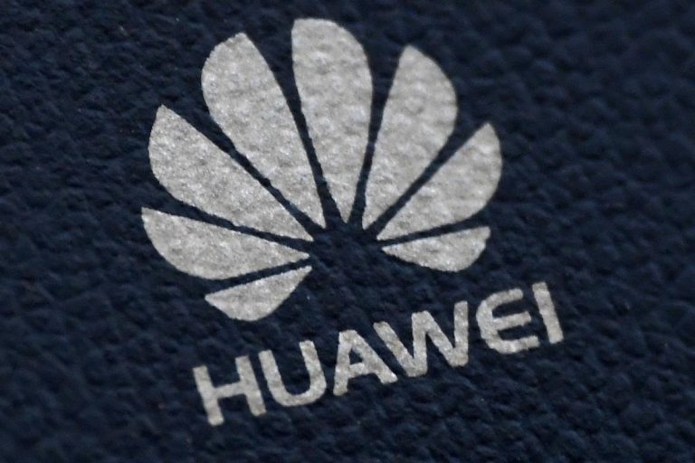U.S. moves to cut Huawei off from global chip suppliers