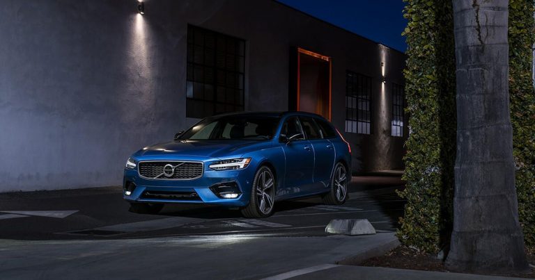 2020 Volvo V90 review: Good looks will get you far