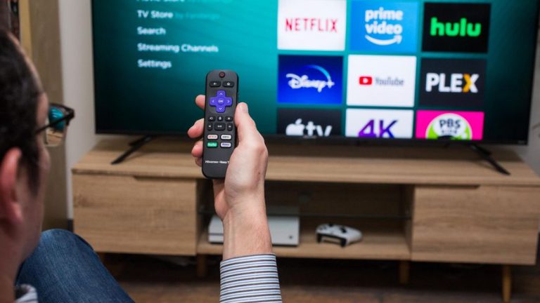 Is Hisense’s midpriced Roku TV good enough to beat TCL?