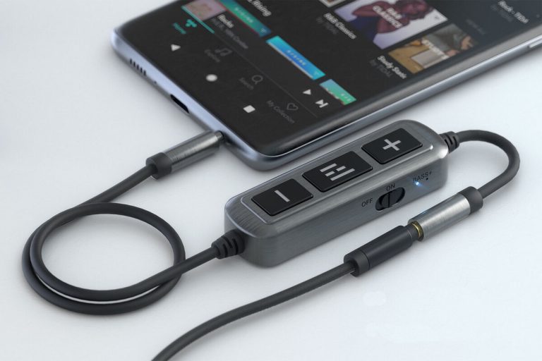 Helm Audio DB12 AAAmp review: This mighty mite of a mobile headphone amplifier sounds mighty fine