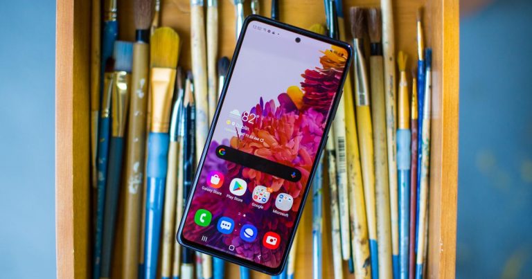 Galaxy S20 FE: This stellar phone is the best Samsung buy in 2020