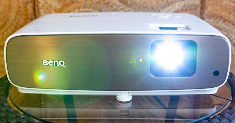 BenQ HT3550i 4K projector review: Sharp and colorful, needs more pop