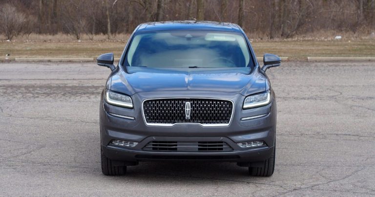 The 2021 Lincoln Nautilus offers a uniquely American take on luxury