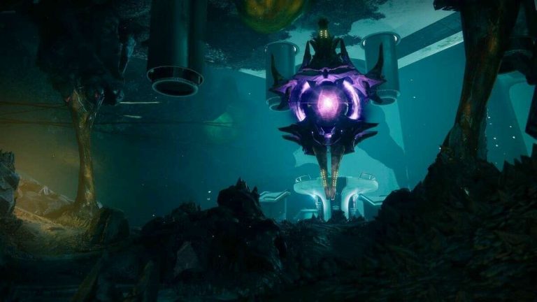 Destiny 2’s Looming Villain Is Just Trying To Trick Us Into Being Her Friend