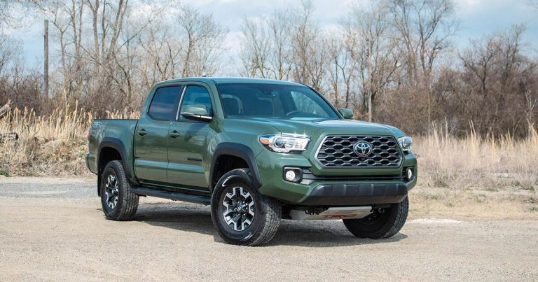 2021 Toyota Tacoma TRD Off-Road keeps it real and rugged