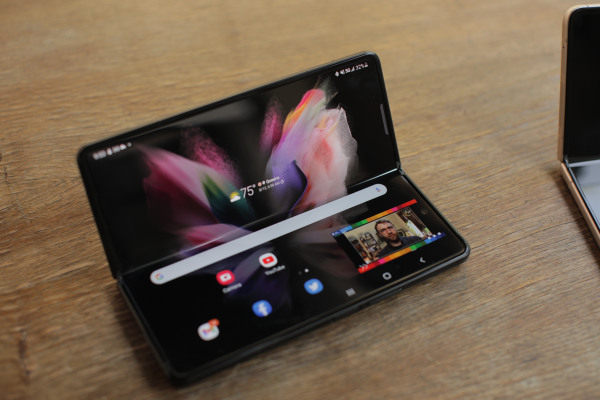 Samsung’s refined Galaxy Fold – TechSwitch