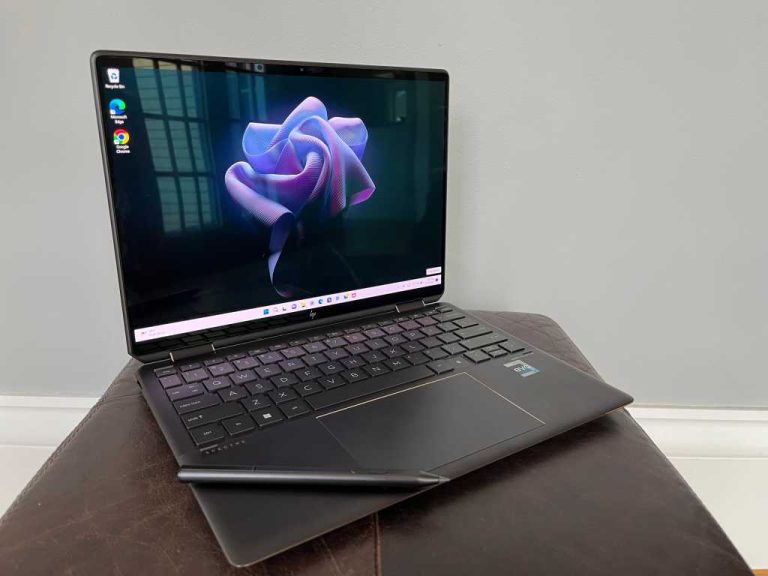 HP Spectre x360 14 review: OLED makes a great 2-in-1 even better
