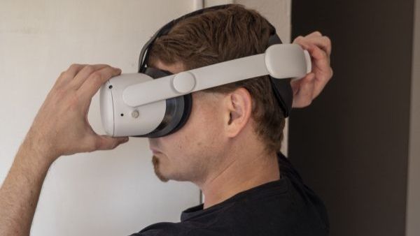 Best Oculus Quest 2 head strap & Elite Strap alternatives 2022