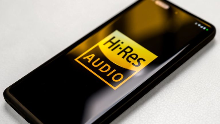 How to stream hi-res music from your phone