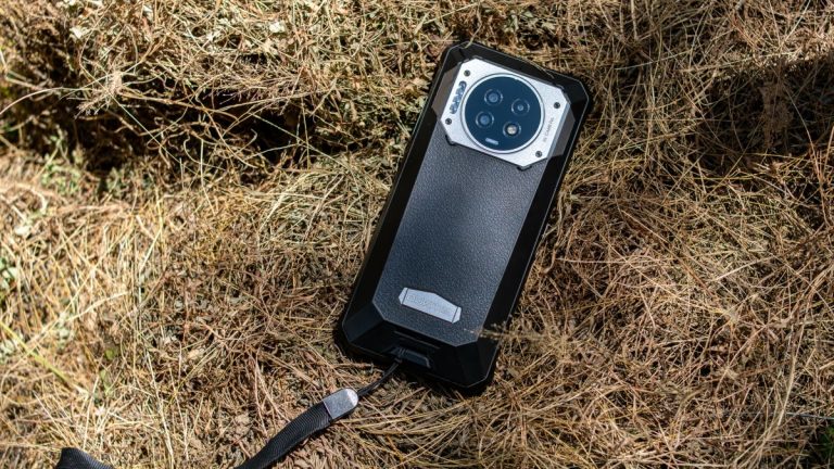 Oukitel WP19 rugged phone review: A battery beast