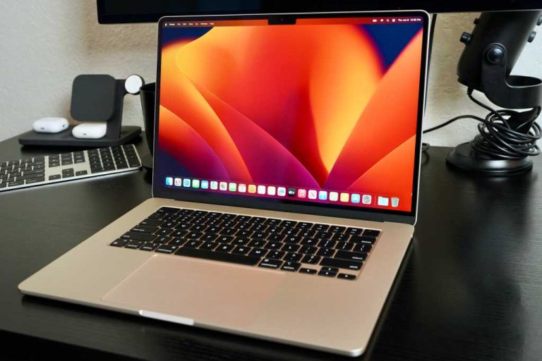 15-inch MacBook Air review: Apple’s best laptop, but bigger