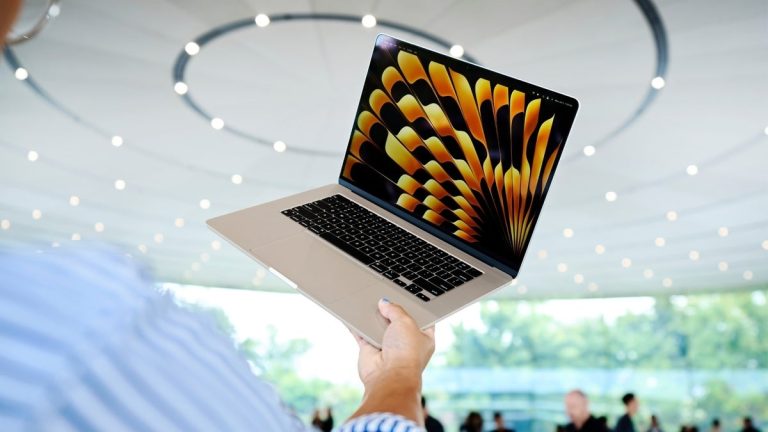 Apple’s new 15-in. M2 MacBook Air is a consumer workhorse