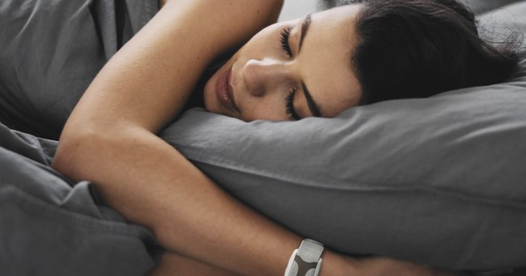 This Apollo wearable deal could help you sleep better | Digital Trends
