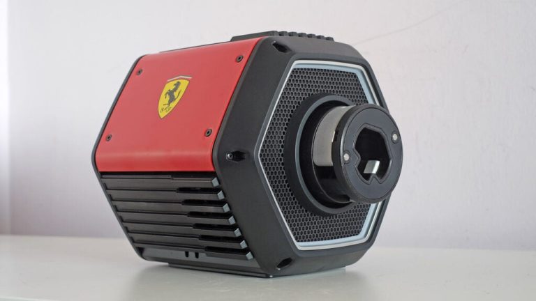 Thrustmaster T818 Ferrari SF1000 Simulator