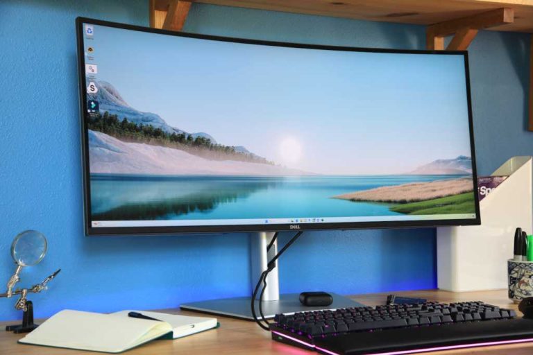 Dell Ultrasharp U3824DW review: A monitor that’s all work, no play