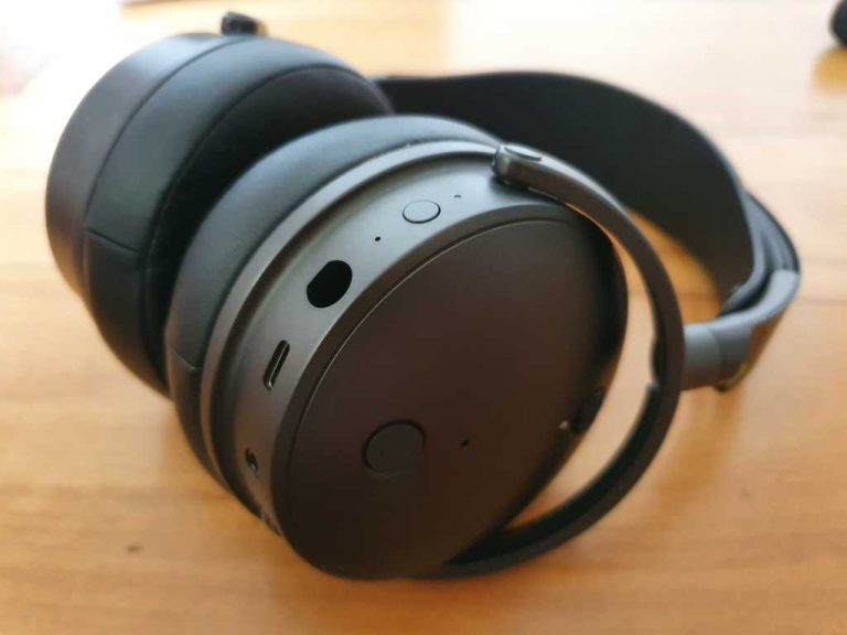Audeze Maxwell Wireless review: A premium gaming headset for audiophiles