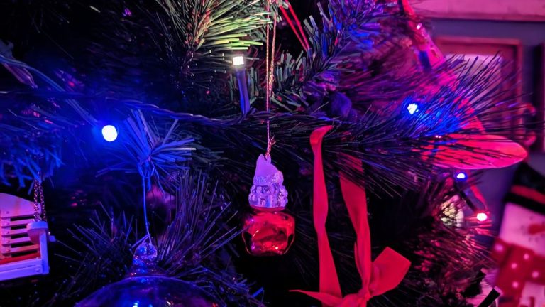 I test smart home products for a living — these are my favorite smart string lights for my Christmas tree