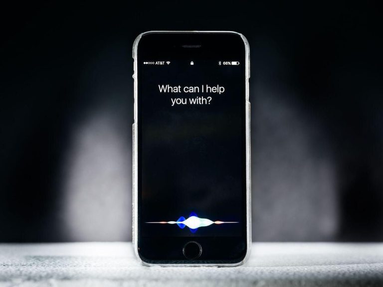 Apple's Siri Cheat Sheet: How to Use Siri for Business